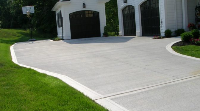 Concrete driveway installation